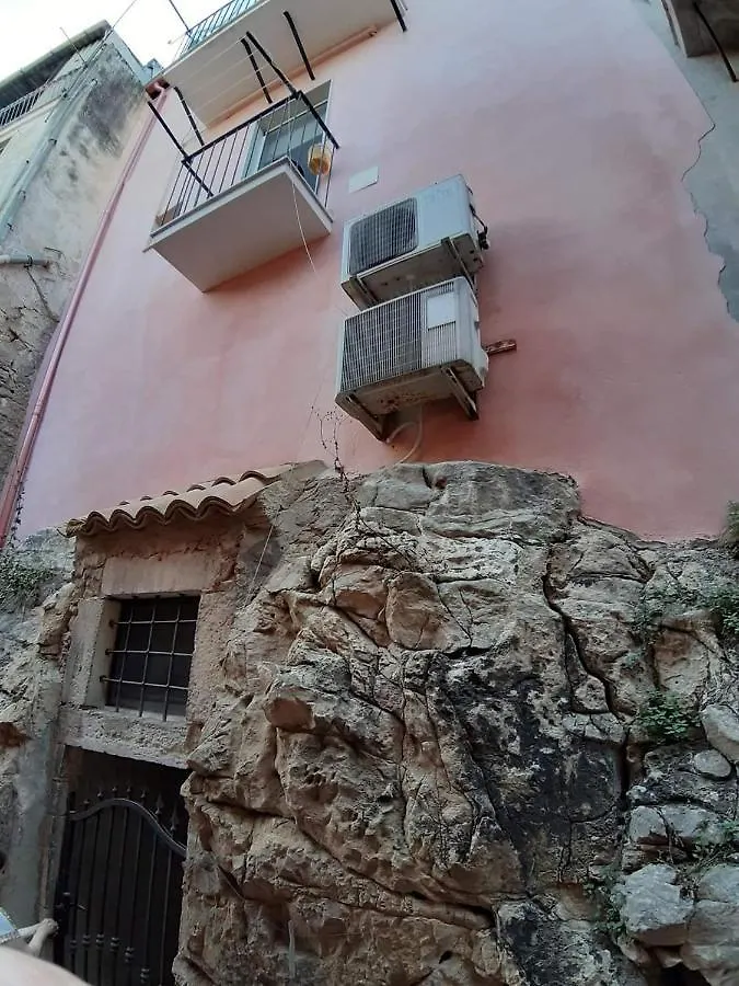 il balconcino Appartamento Ragusa Italia